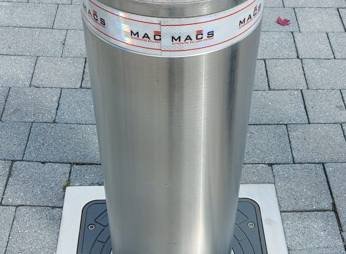 How Far Should Bollards Be from a Building? MACs Bollards